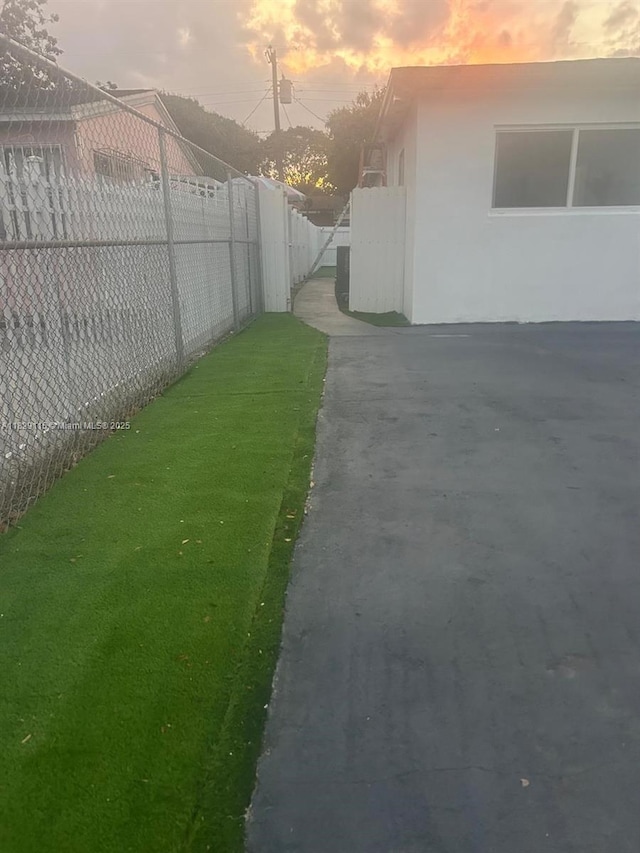 9020 NW 32nd Ave, Miami, FL 33147 - view of fenced yard