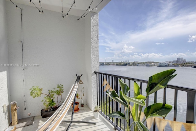 17150 N Bay Rd Unit 2707, Sunny Isles Beach, FL 33160 - photo 2