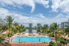 17150 N Bay Rd Unit 2707, Sunny Isles Beach, FL 33160 - photo 25