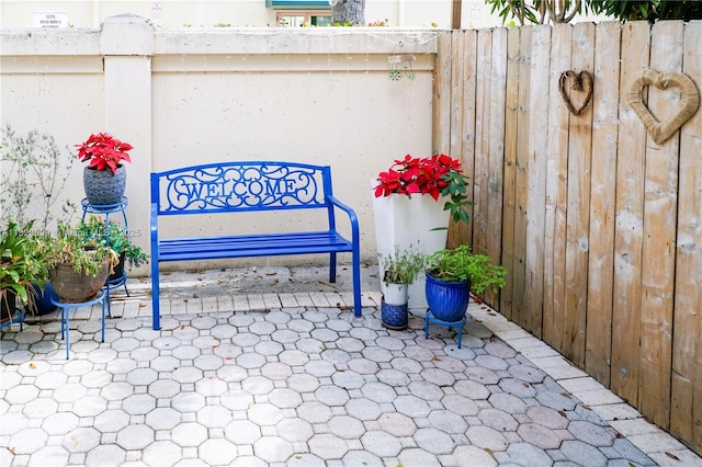 7081 SW 158th Ct, Miami, FL 33193 - view of patio / terrace