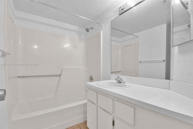 10501 W Broward Blvd Unit 304, Plantation, FL 33324 - full bath featuring shower / tub combination, vanity, and tile patterned flooring