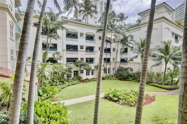 19900 E Country Club Dr Unit 216, Aventura, FL 33180 - photo 13