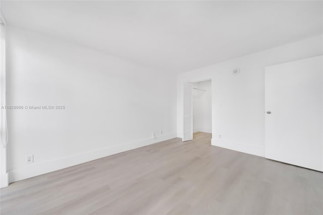 17021 N Bay Rd Unit 1025, Sunny Isles Beach, FL 33160 - photo 2