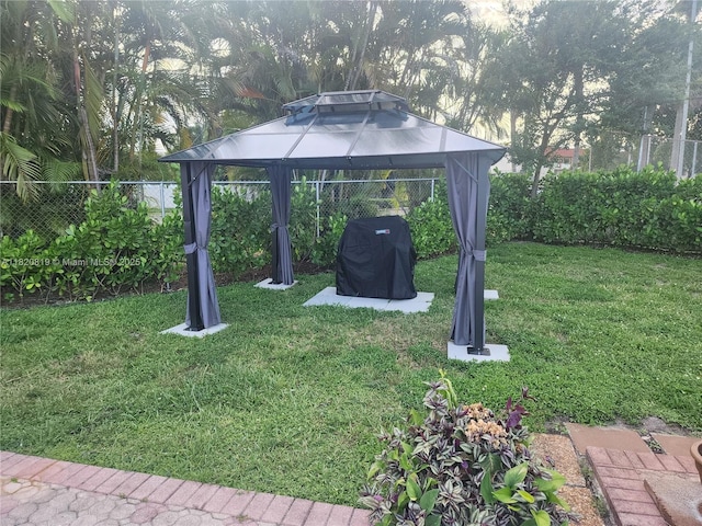 2541 Aragon Blvd Unit 105, Sunrise, FL 33322 - view of yard with a gazebo