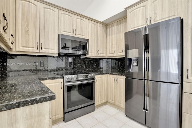 1153 Areca Way, Weston, FL 33327 - photo 14