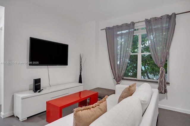 747 Michigan Ave Unit 201, Miami Beach, FL 33139 - living room with baseboards