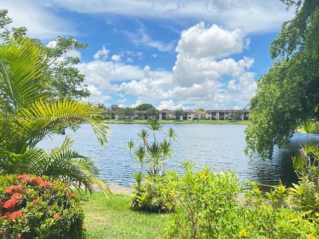 905 NW 107th Ave, Pembroke Pines, FL 33026 - water view