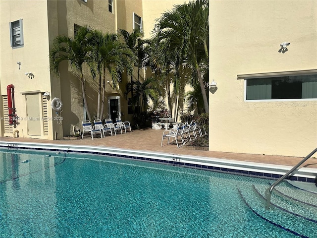 900 NE 18th Ave Unit 304, Fort Lauderdale, FL 33304 - community pool featuring a patio