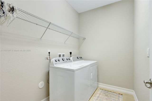 1601 SW 113th Ave, Pembroke Pines, FL 33025 - laundry area featuring separate washer and dryer and baseboards