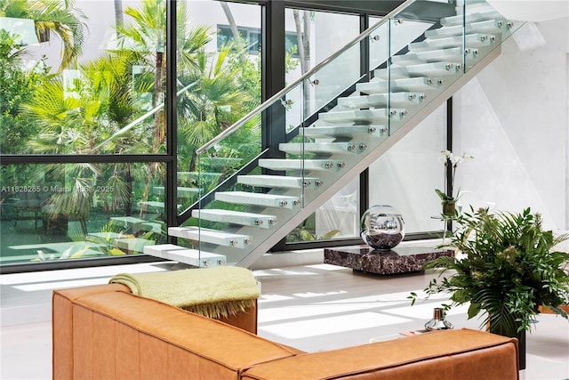 1410 S Biscayne Point Rd, Miami Beach, FL 33141 - view of staircase