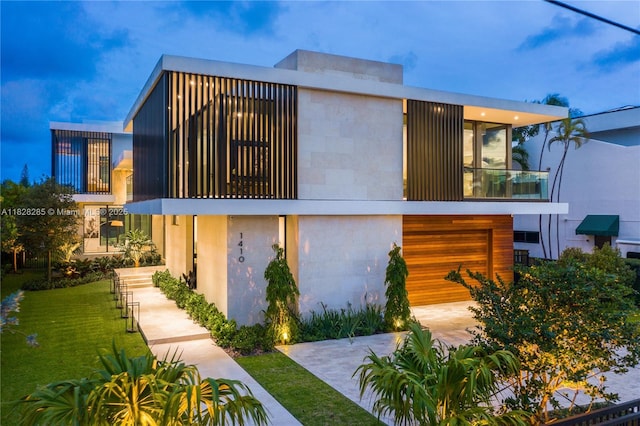 1410 S Biscayne Point Rd, Miami Beach, FL 33141 - view of front facade with a front lawn