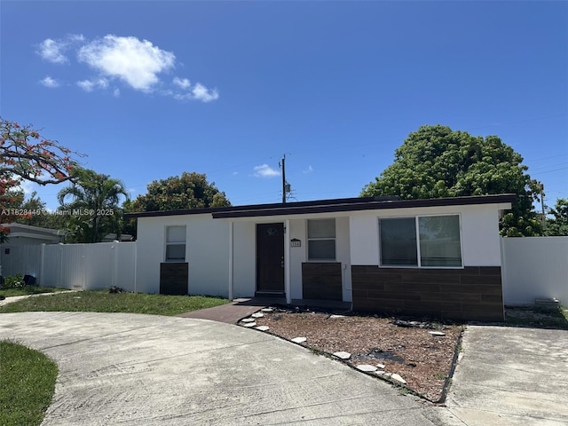 1754 NE 48th Ct, Pompano Beach, FL 33064 - photo 1