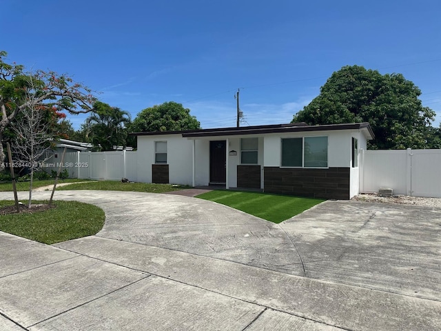 1754 NE 48th Ct, Pompano Beach, FL 33064 - photo 2