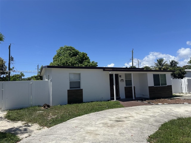 1754 NE 48th Ct, Pompano Beach, FL 33064 - photo 3