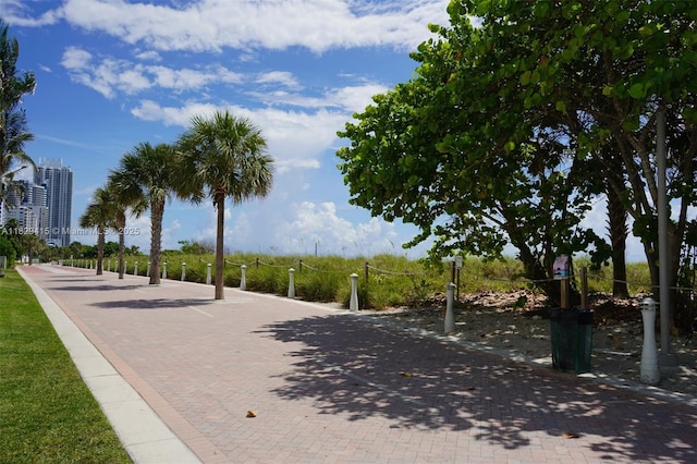 5701 Collins Ave Unit 417, Miami Beach, FL 33140 - view of property's community