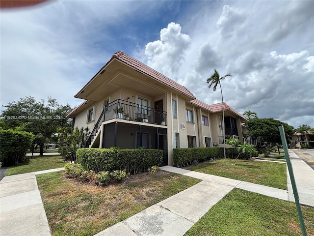310 Lakeview Dr Unit 201, Weston, FL 33326 - photo 1