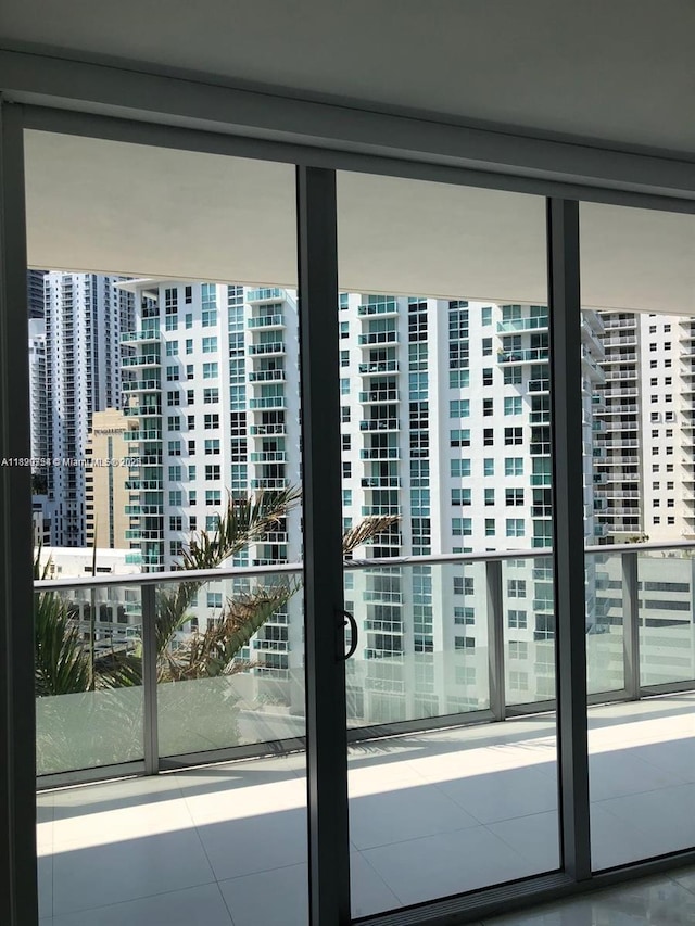 1300 Brickell Bay Dr Unit 1611, Miami, FL 33131 - photo 9