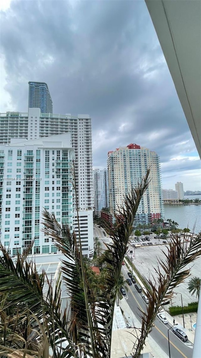 1300 Brickell Bay Dr Unit 1611, Miami, FL 33131 - photo 13