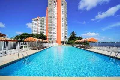 1301 NE Miami Gardens Dr Unit 801W, Miami, FL 33179 - photo 3