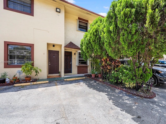 1310 W 46th St Unit 8, Hialeah, FL 33012 - photo 1