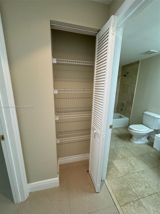 4100 Salzedo St Unit 910, Coral Gables, FL 33146 - view of closet