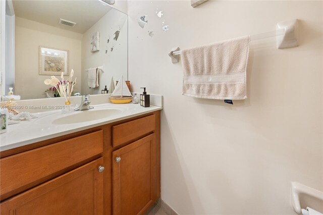 448 SE 32nd Ave, Homestead, FL 33033 - bathroom featuring vanity