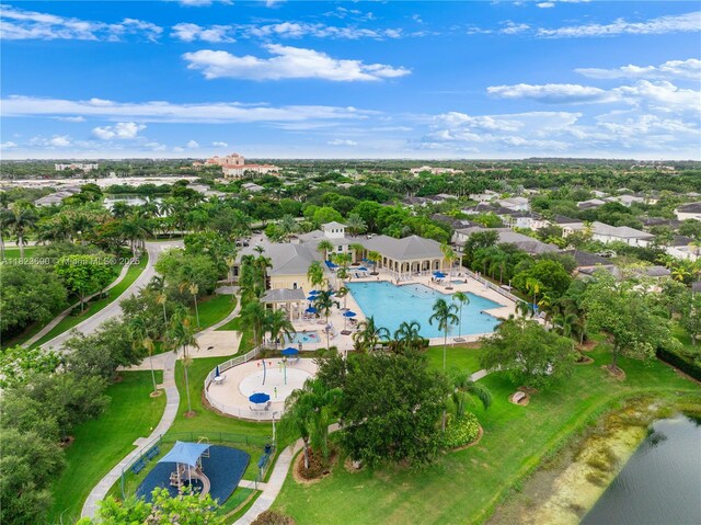 448 SE 32nd Ave, Homestead, FL 33033 - aerial view of property and surrounding area featuring a pool area