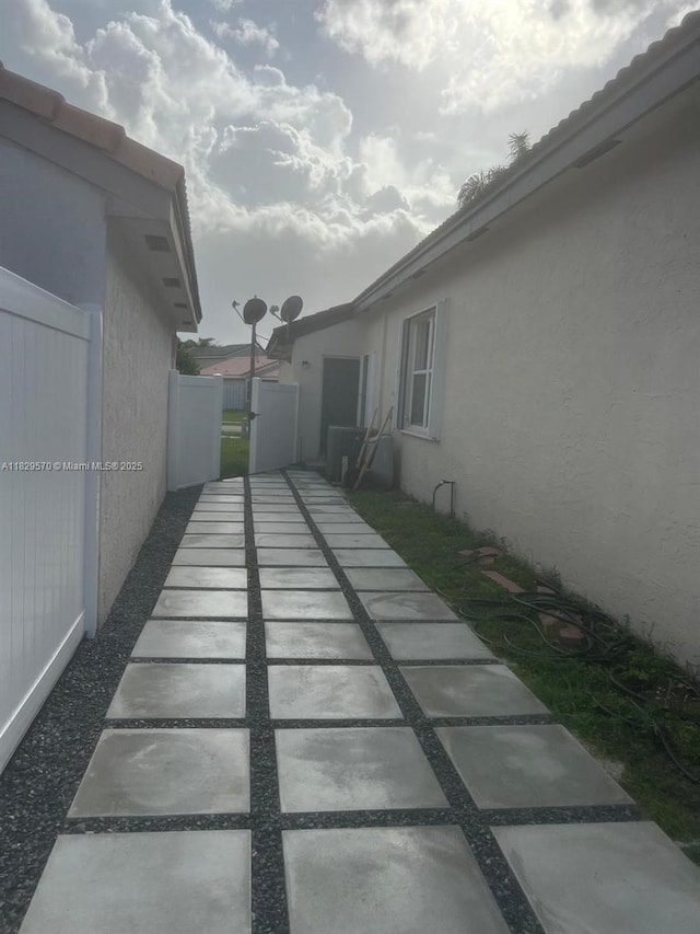 2383 SW 177th Ter, Miramar, FL 33029 - view of patio / terrace
