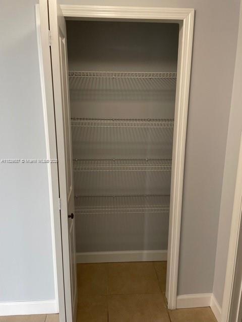 2650 SW 37th Ave Unit 501, Miami, FL 33133 - view of closet