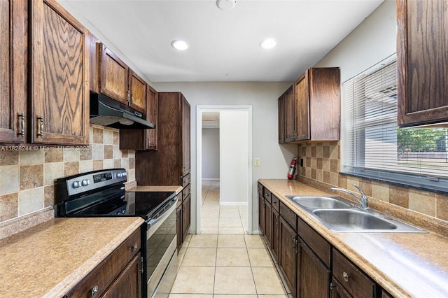 811 Evergreen Dr, Lake Park, FL 33403 - photo 5