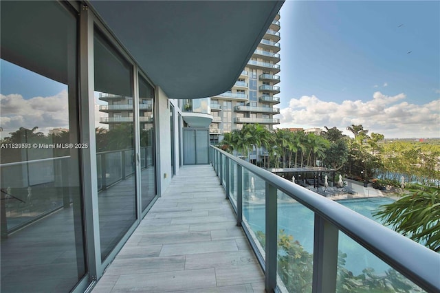 121 NE 34th St Unit 1009, Miami, FL 33137 - view of balcony