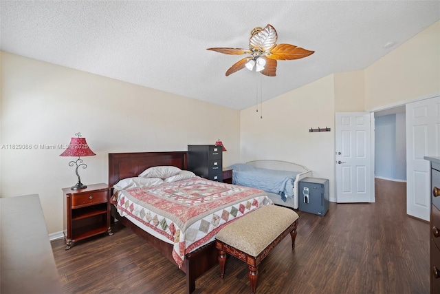 960 NW 185th Ave, Pembroke Pines, FL 33029 - bedroom with wood finished floors, lofted ceiling, ceiling fan, and a textured ceiling