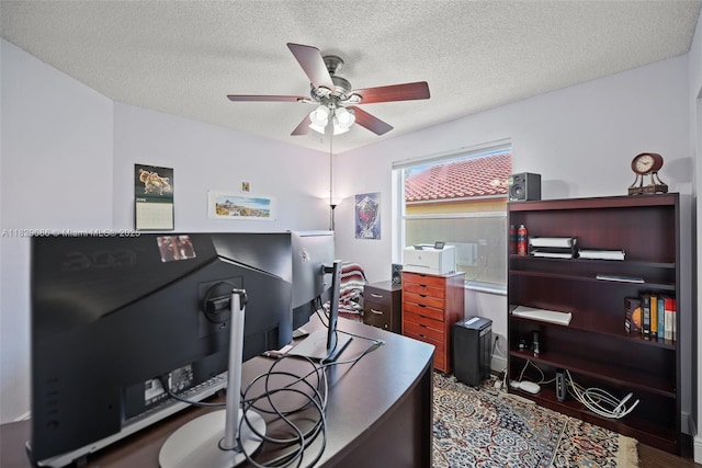 960 NW 185th Ave, Pembroke Pines, FL 33029 - office area with ceiling fan and a textured ceiling