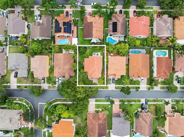 960 NW 185th Ave, Pembroke Pines, FL 33029 - view of property location with nearby suburban area and property parcel outlined