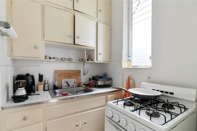 808 84th St, Miami Beach, FL 33141 - photo 15