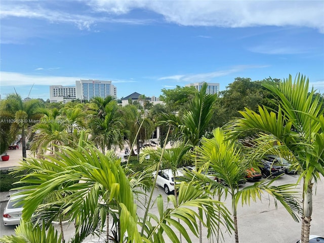 2775 NE 187th St Unit 202, Aventura, FL 33180 - view of property's community