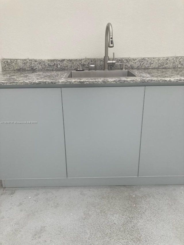 25767 SW 144th Ave, Homestead, FL 33032 - bathroom featuring a sink