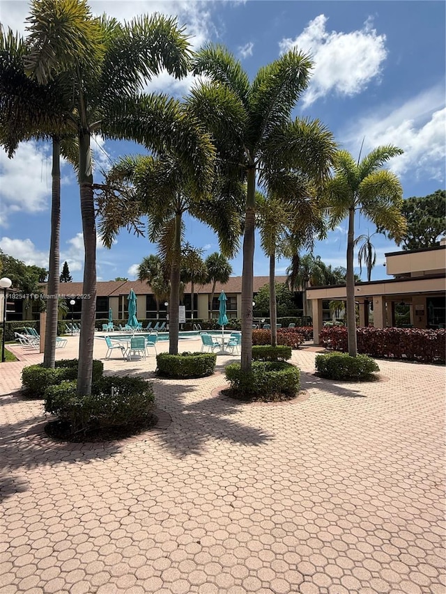 2371 SW 15th St Unit 101, Deerfield Beach, FL 33442 - view of property's community featuring a pool