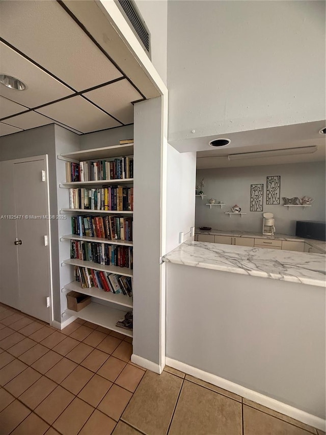 2371 SW 15th St Unit 101, Deerfield Beach, FL 33442 - view of pantry