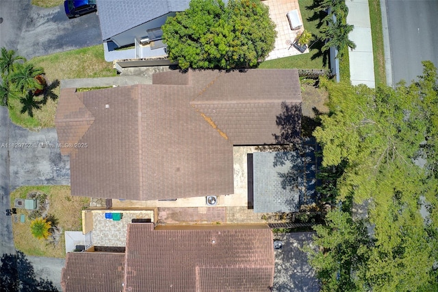 17625 NW 62nd Ct, Hialeah, FL 33015 - aerial view of property and surrounding area