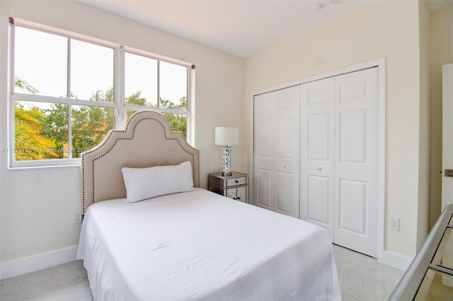 15445 SW 26th Ter, Miami, FL 33185 - bedroom with baseboards and a closet