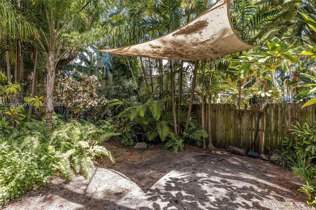 681 NE 70th St, Miami, FL 33138 - photo 43