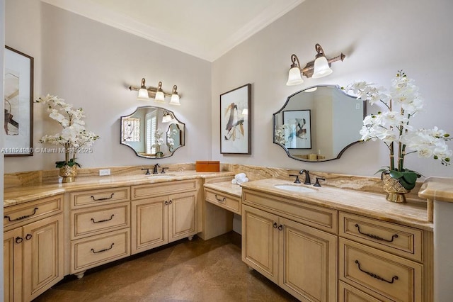 2211 Azalea Pl, Winter Park, FL 32789 - full bath with vanity and ornamental molding