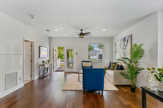 2607 Lafayette Ave, Winter Park, FL 32789 - living area featuring a ceiling fan, dark wood-type flooring, a textured ceiling, and recessed lighting