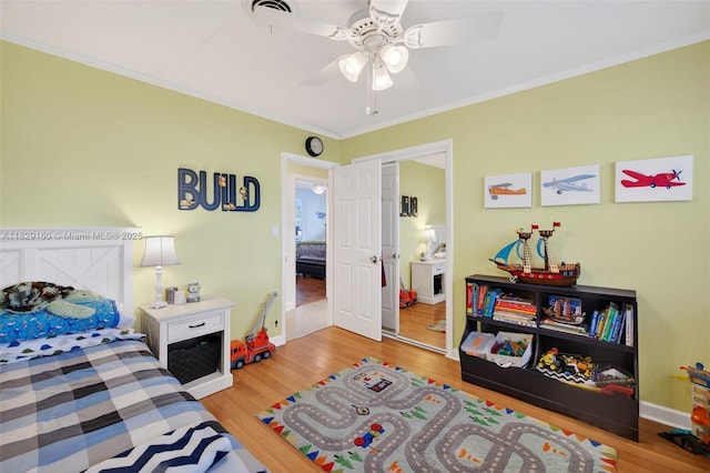 6201 SW 3rd St, Plantation, FL 33317 - bedroom with wood finished floors, ornamental molding, and a ceiling fan