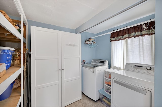 6201 SW 3rd St, Plantation, FL 33317 - washroom with independent washer and dryer