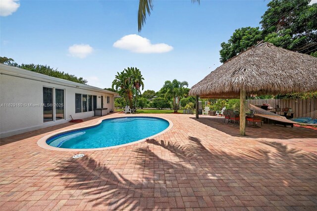 6201 SW 3rd St, Plantation, FL 33317 - outdoor pool with a gazebo and a patio area