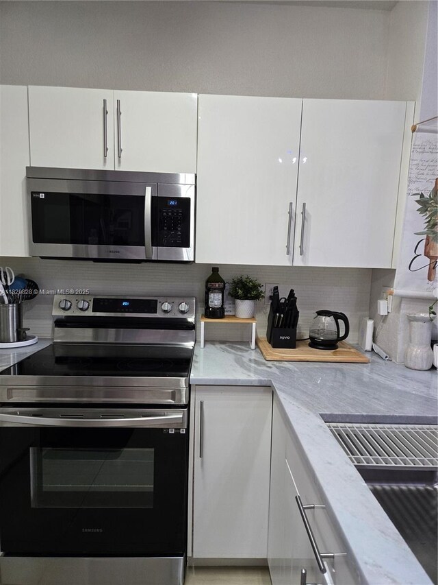8216 W Santa Monica Ave, Tamarac, FL 33321 - photo 3