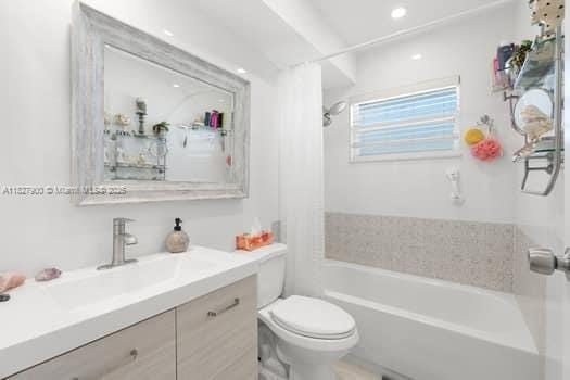473 Brittany J 473, Delray Beach, FL 33446 - photo 5