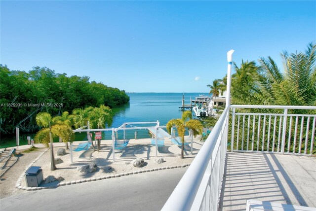 325 Calusa St, Key Largo, FL 33037 - photo 11